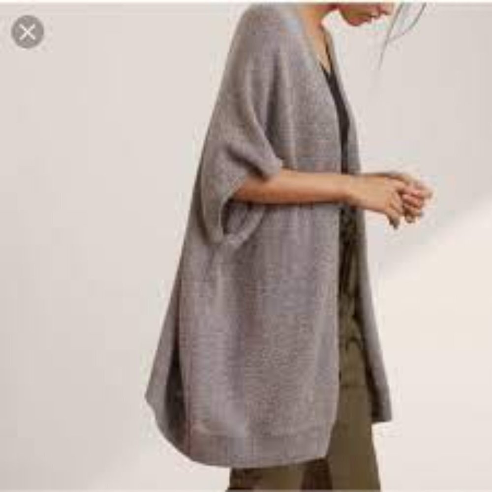 Aritzia IONIC CAPE Oversied Sweater Cardigan Grey Size XXS